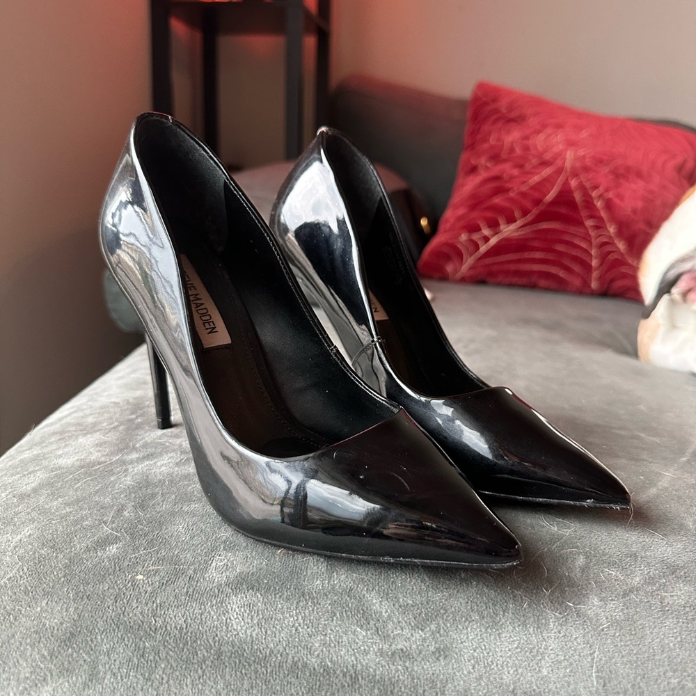 Steve Madden Black Stiletto Heels